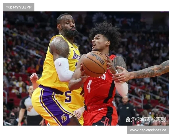 NBA最新战报:火箭队3分压制湖人 赢球=锁定季后赛 11中3+14中2打铁 NBA最新战报:火箭队3分压制湖人 赢球=锁定季后赛 11中3+14中2打铁
